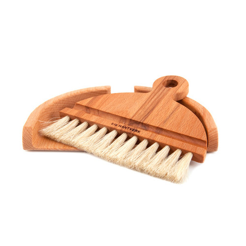 Iris Hantverk Table Brush and Pan Set - Oil - treated Beech - Horse Hair 