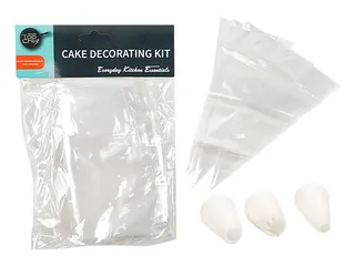 CAKE DECORATING KIT/13