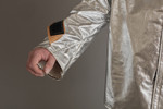 The added flare to the cuffs allow the sleeves to go over your gloves, keeping unwanted materials out.