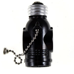 Stanley 2-Outlet Pull Chain Socket Adapter and Light Bulb Socket