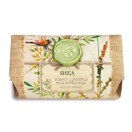 Shea is scented with creamy shea butter and drops of vanilla, orchid blossom, and almond milk.