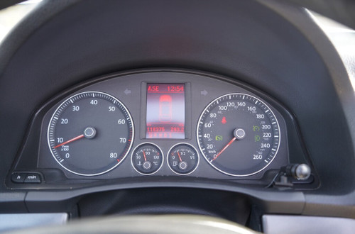 2009 Volkswagen Tiguan Instrument Cluster Display Repair