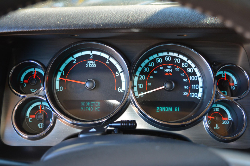 20072010 Hummer H2 Instrument Cluster Repair Kelowna Instruments