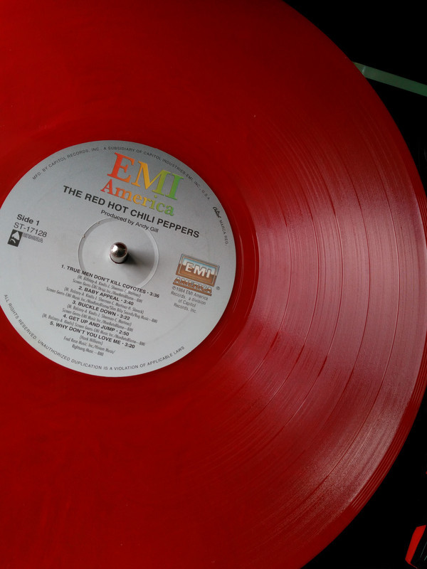 RED HOT CHILI PEPPERS レコード　EU original Red Hot Chili Peppers - The Red Hot Chili Peppers - Amazon.com Music