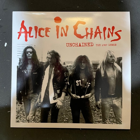 alice_in_chains_unchained_cove