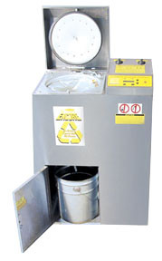 Uni-ram URM-URS900EP2 SOLVENT RECYCLER.
