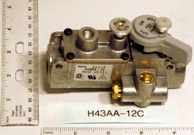 BASO 3465 3/8 AUTOMATIC PILOT VALVE WITH MANUAL SHUTOFF 110,000 BTU.