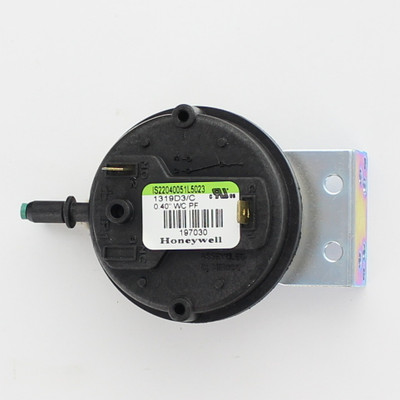 Reznor 137998 - PRESSURE SWITCH UDA 0.40WC H/WIS20203-