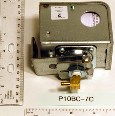 Johnson Controls 3500 Pressure Control, 1 Stage, 1/8" Barbed