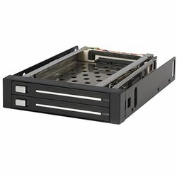 STARTECH.COM HSB220SAT25B EASY, TRAYLESS REMOVAL AND INSERTION OF DUAL 2.5IN SATA HARD DRIVES FROM SINGLE