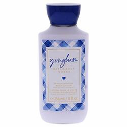 Gingham Gingham Super Smooth Body Lotion is a fresh blend of bright florals and a hint of sweet citrus notes. It also has a blend of blue freesia, sweet clementine and soft violet petals.