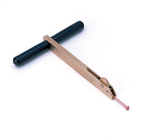 H&S Autoshot UNI-1095 Unique design securely grips and releases stud with quick-release cam    Allows you to feel the pull    Eliminates overpulling