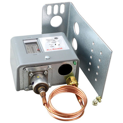 Johnson Controls 3515 SPST PRESSURE CONTROL 50/450# DIFF 60# MAX 36" CAP CONN 13 OPEN 250+/ -5#.