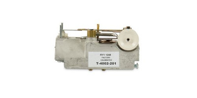 Johnson Controls 3559 Single Temperature High Volume Output Thermostat, Direct Acting, Horizontal Mounting.