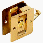 KWIKSET 332-3 332 Notch Hall/Closet Pocket Door Lock in Polished Brass.