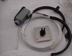 Johnson Controls 9318 TEMP. SENSOR 1000 OHM PT 10' W/TE-6001-8 ELEMENTHOLDER