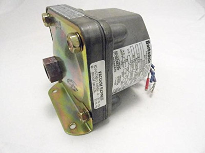 Barksdale D1H-H18SS Pressure, Vacuum Activated Switch USED