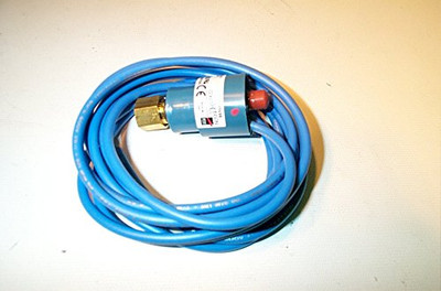 Johnson Controls P100DA-2 "475# OPEN-HI PRESS.SW. "475# OPEN-HI PRESS.SW.