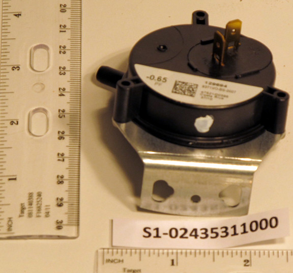 YORK S1-0243531 S1-0243531 SWITCH, PRES,AIR, -0.65 ON FALL,SPN