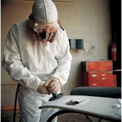 Kimberly Clark KCC46104 KLEENGUARD A30 COVERALLS ZIP FRONT WITH ELASTIC BACK XL WHITE