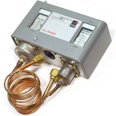 Johnson Controls P499RCH-401 "-1/8BAR 1/4"" Press. Transducer"