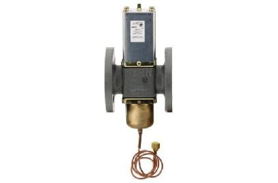 Johnson Controls 9487 Water Regulating Valve, 2 Way, Flange