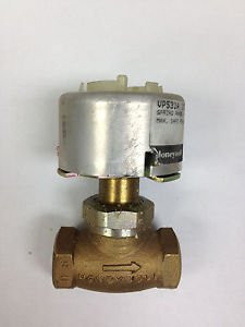Honeywell VP531C1067 , Inc. 1/2 in. NPT Straight Pneumatic Terminal Unit Valve