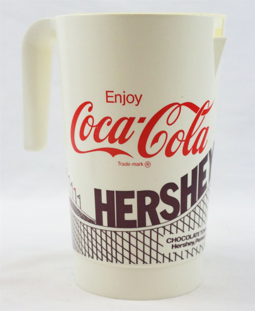 VINTAGE Hershey Park / Coca Cola 50 oz Plastic Pitcher