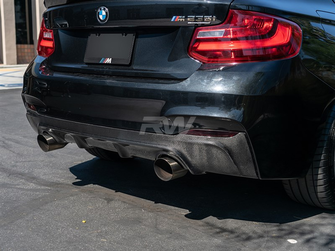 2014-2018 BMW X6 Rear Diffuser 3D Style Carbon Fiber