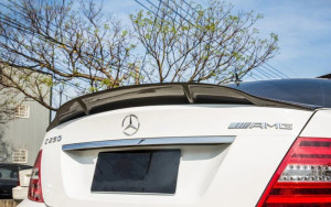 Twenty Two Tuning Mercedes Benz C-Class/C63 (W204) Saloon Renntech Style Carbon Fibre Rear Spoiler Twenty Two Tuning Mercedes Benz C-Class/C63 (W204) Saloon Renntech Style Carbon Fibre Rear Spoiler