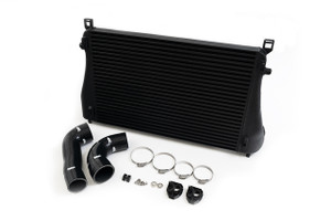 Forge Motorsport Race Intercooler for the EA888 2.0 TSI Engine FMINT32