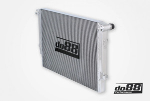 Do88 Performance Audi SEAT Skoda VW 1.8 / 2.0 TSI (MQB) Radiator - WC-320 Do88 Performance Audi SEAT Skoda VW 1.8 / 2.0 TSI (MQB) Radiator - WC-320