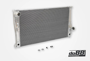 Do88 Performance BMW 135i 335i 35i N54 N55 Automatic 2007-2013 (E9X E82 E89) Radiator - WC-370