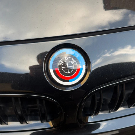 Twenty Two Tuning BMW 3 Series (G20/G21) 50th Anniversary Style Carbon Fibre Front Emblem (82MM)