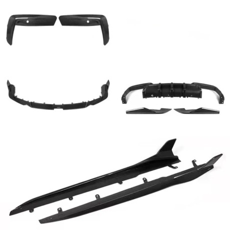 SOOQOO BMW M8 (F93) Full Carbon Fibre Body Kit