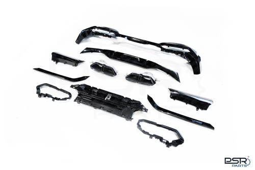 PSR Parts - Gloss Black Rear Diffuser For BMW G70 7 Series M760Le 760i 750e 740i 740d BMW i7 With / Without Exhaust Tips