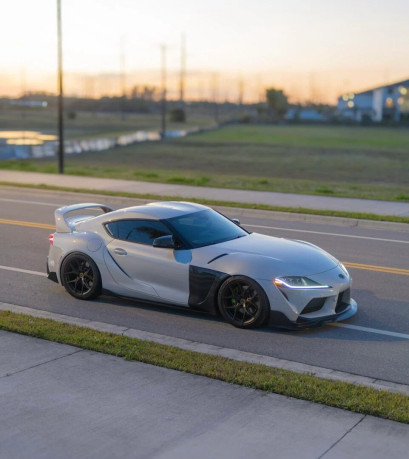 StradaWerks  Carbon Fiber Front Lip - Supra MK5
