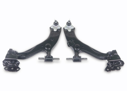 SuperPro 12-16 Honda CR-V Lower Control Arm Set - Front - sprTRC1170