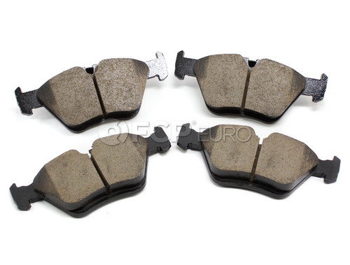 BMW Brake Pad Set - Akebono EUR946 BMW Brake Pad Set - Akebono EUR946