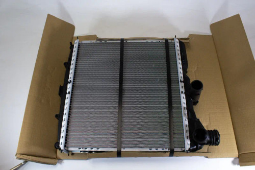 BEHR LEFT RADIATOR - 99710613102