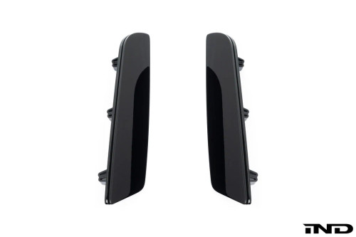 IND U11 X1 M35i Painted Rear Reflector Set - Gloss Black  IND-U11-RREF-668