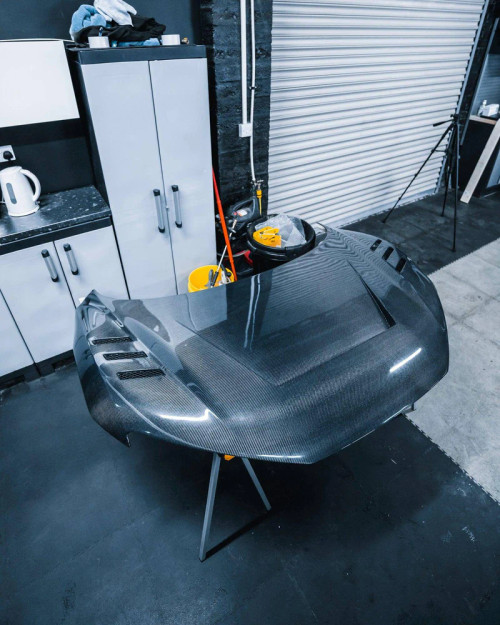 Essentials Carbon Fibre Competition Front Bonnet for Audi R8 Gen 2 ...