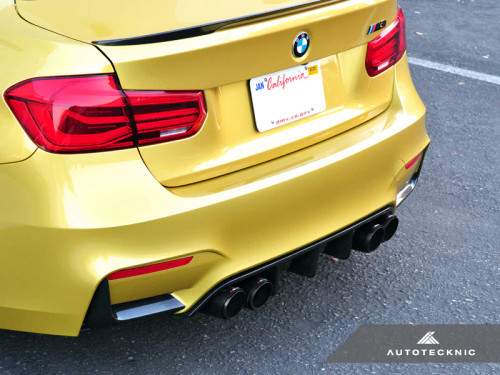 AutoTecknic Dry Carbon Extended-Fin Competition Rear Diffuser - BMW F80 ...