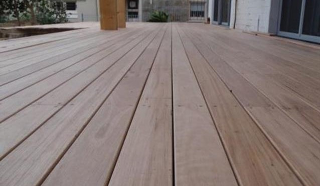 86 x 19 White Mahogany Decking Standard & Better
