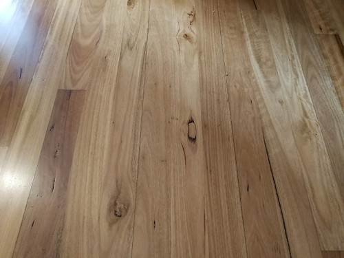 180mm x 10mm Blackbutt Flooring Feature Grade