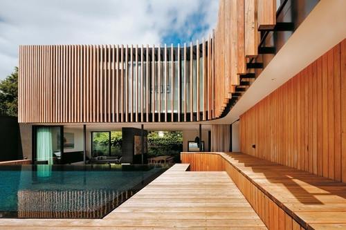 135 x 19 White Mahogany Decking Feature Grade