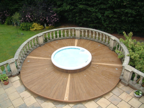 176 x 32 Millboard Enhanced Composite Decking 3.6m 176 x 32 Millboard Enhanced Composite Decking 3.6m