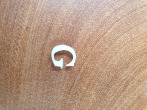 1pc White MOP inlay letter G 8x8.3x1.5mm