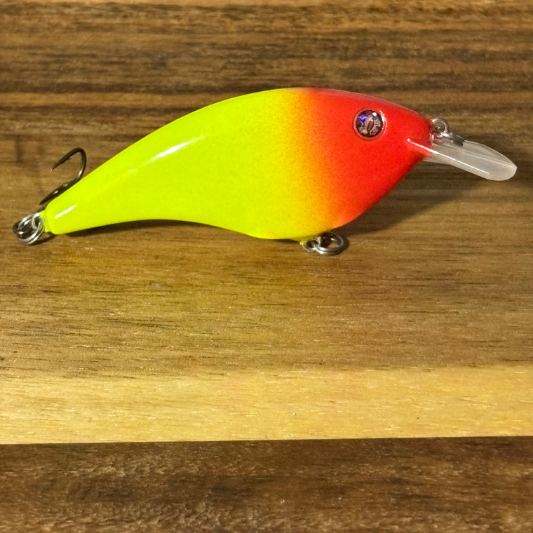 Clown Colored Shallow Diving Crankbait
