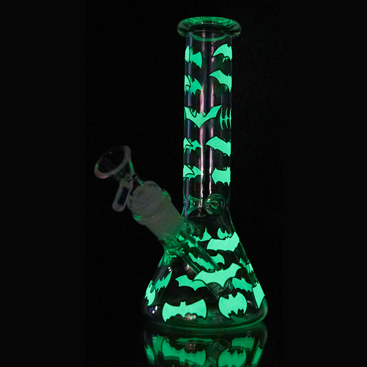 The Bat Glow Beaker Small Water Pipe